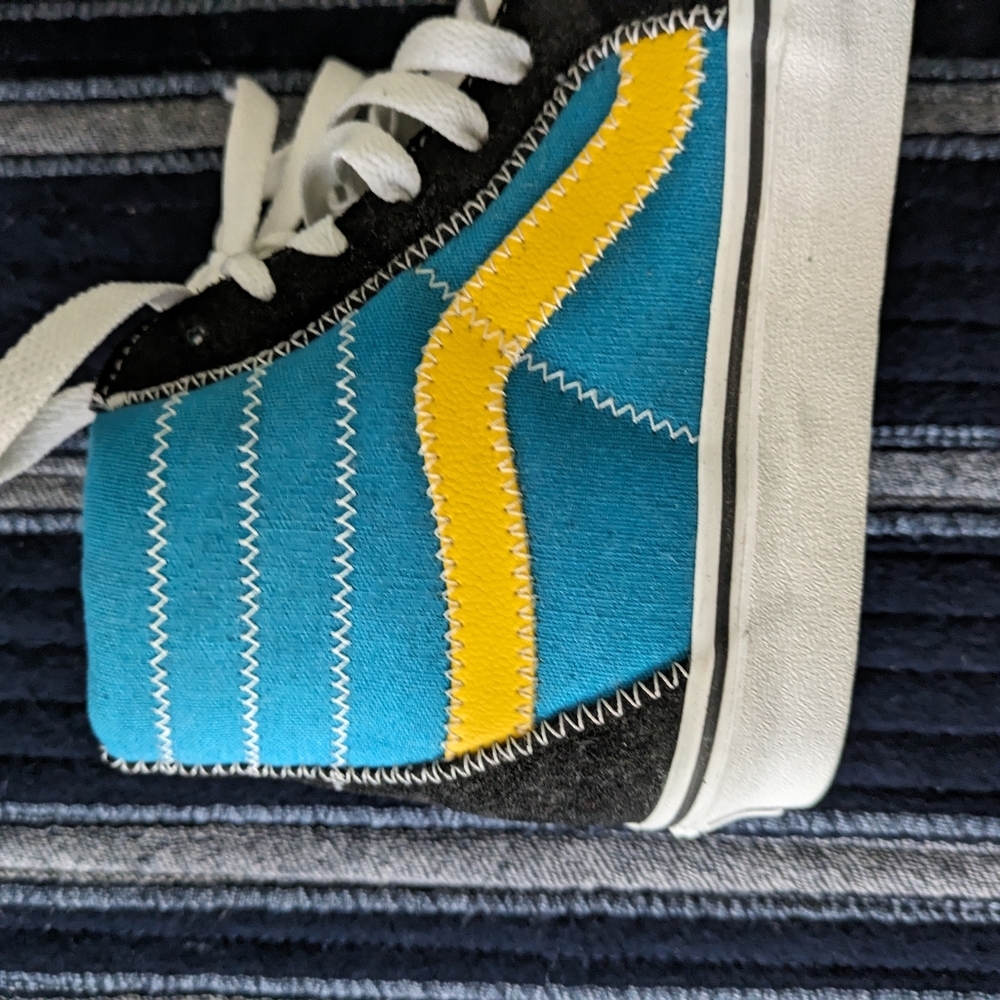 Vans SK8 HI Zig Zag Multi Blue Green Suede Canvas Women 6 VN0A4BV619Y 042024 - Picture 6 of 8